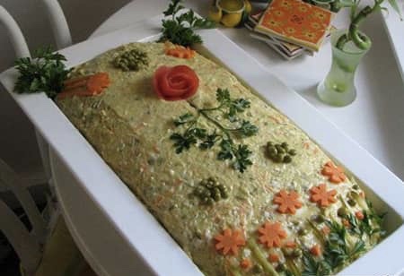 طرز تهیه سالاد اولویه رژیمی بسیار خوشمزه با سیب زمینی و مرغ طعم دار شده طرز تهیه سالاد اولویه رژیمی بسیار خوشمزه با سیب زمینی و مرغ طعم دار شده
