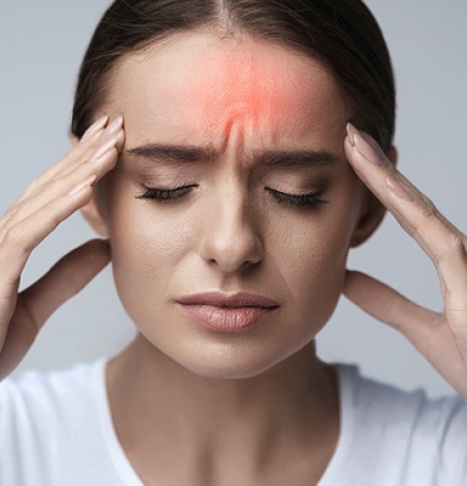 ۵ سردرد خطرناک + علائم و روش های درمان