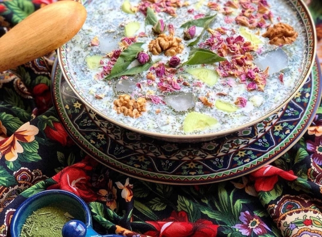 طرز تهیه آب دوغ خیار طرز تهیه آب دوغ خیار