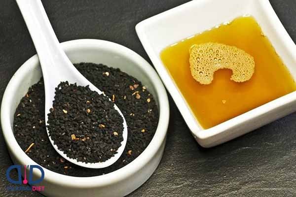 فواید سیاه دانه با عسل