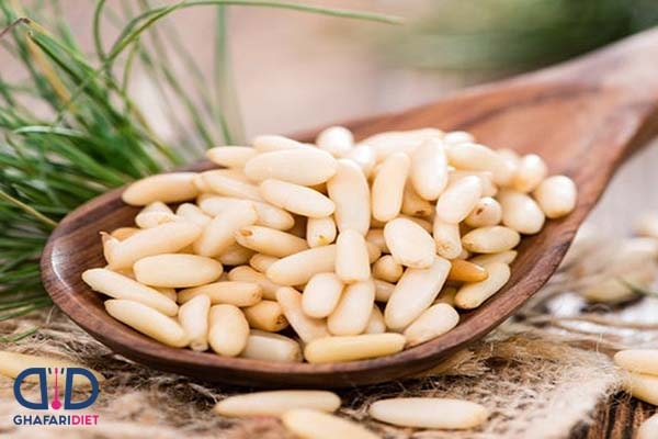 خواص چلغوز برای لاغری