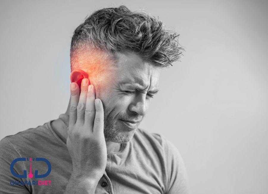 چه چیزی باعث عفونت گوش داخلی می شود؟