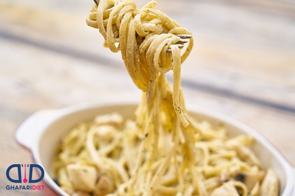 طرز تهیه پاستا رژیمی