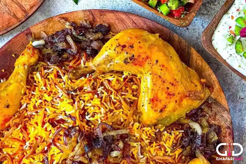 رشته پلو با مرغ