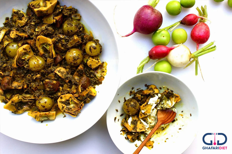مواد لازم برای خورش گوجه سبز